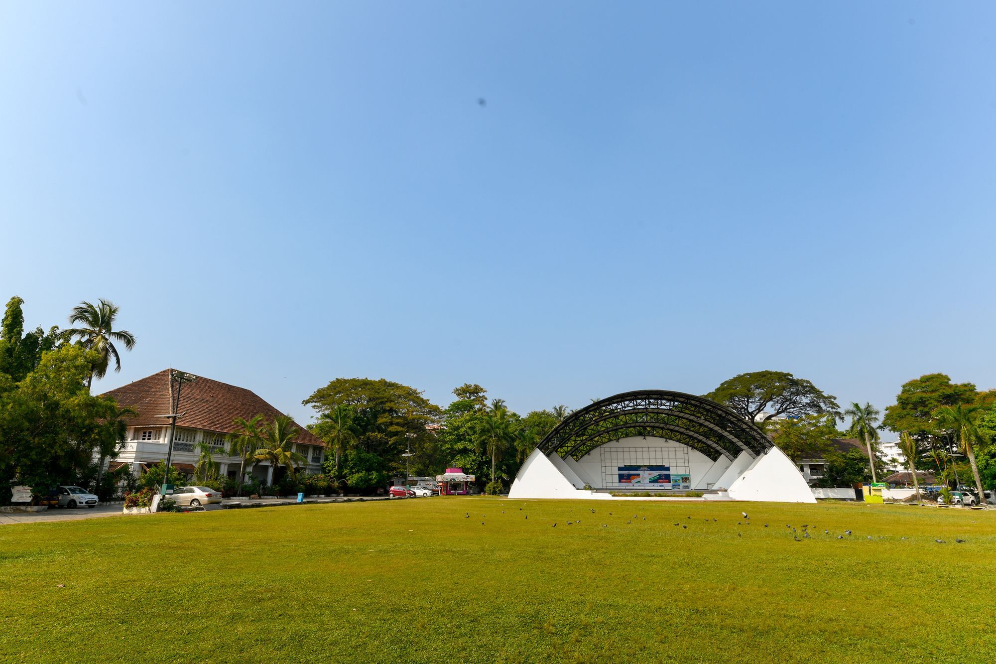 Kochi Oyo 11328 Hotel Chandrika Residency מראה חיצוני תמונה
